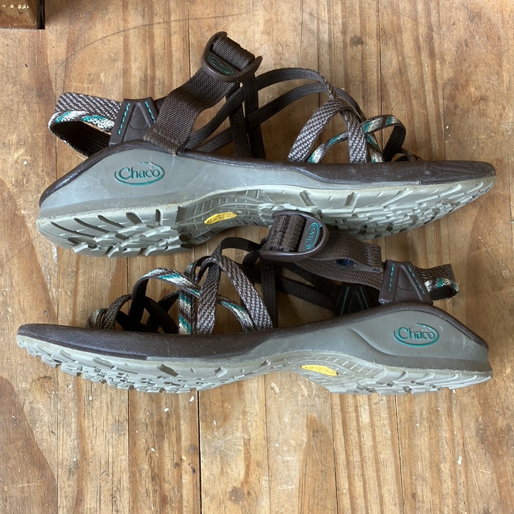 Chacos Size 8 - Picture 5 of 9